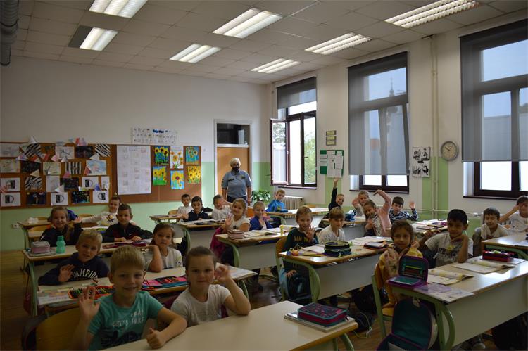 Slika /PU_KK/Vijesti/2021/09/OŠ A.Nemčić Gostovinski 21.9.2021.JPG